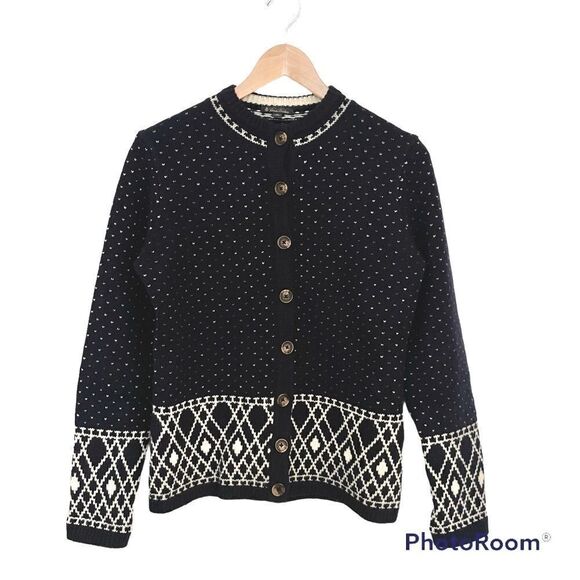 Brooks Brothers Traditional Lambswool Cardigan. - Picture 1 of 7